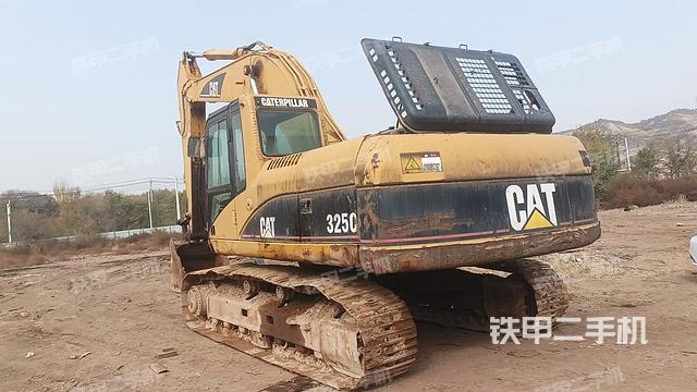 卡特彼勒325C挖掘机