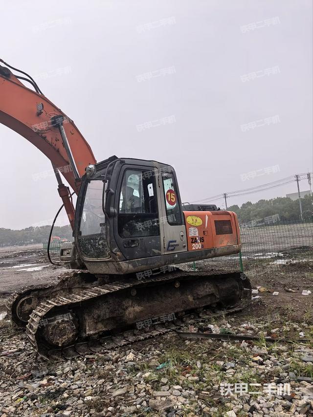 驾驶室整体（整机外观）