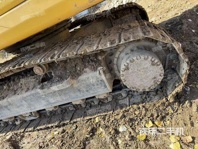 單側履帶整體（整機外觀）