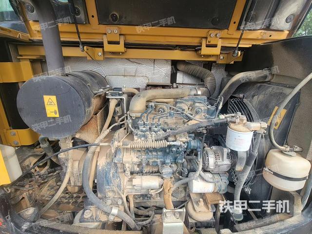 发动机整体俯视（整机外观）