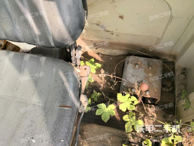 操作把手（压路机驾驶室）