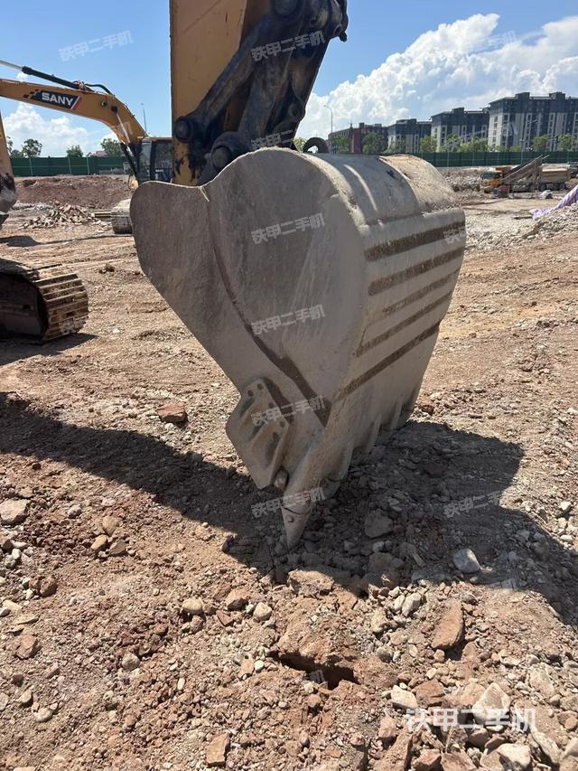 左导向轮（行走机构）