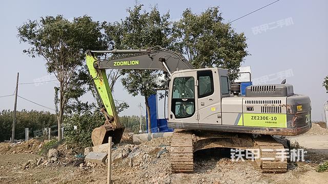 駕駛室整體（整機外觀）