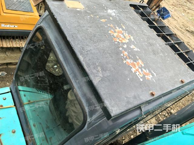 驾驶室顶部俯视（上车部件）