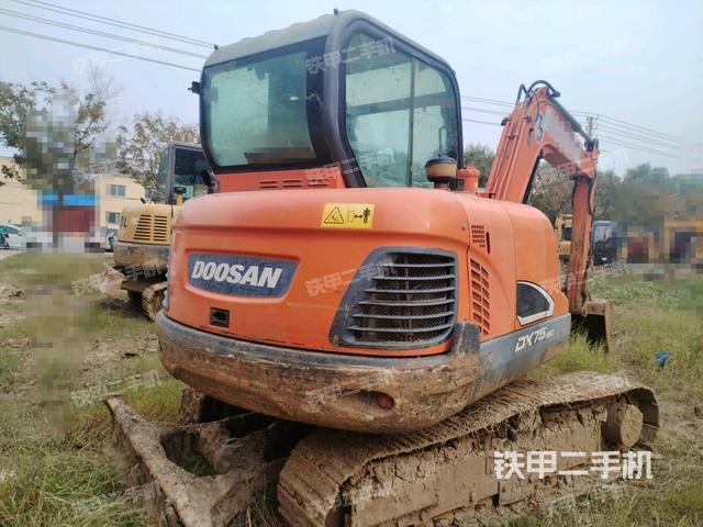 整机右后45°（整机外观）