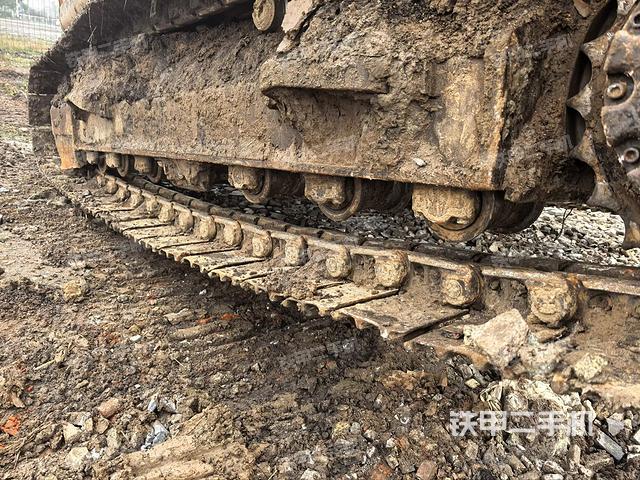 单侧履带整体（整机外观）