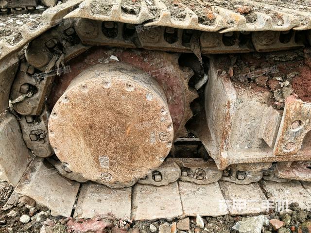 右侧履带整体（行走机构）