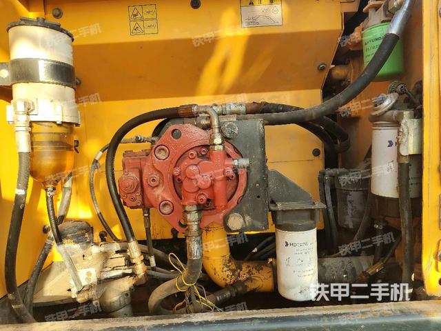 液压泵室（大件舱室）