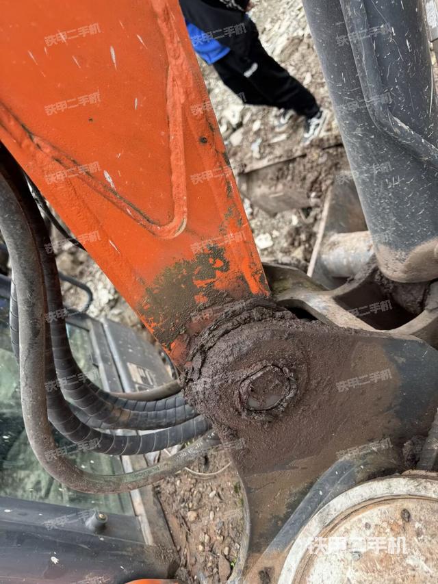 大臂根部 斜（工作和回转装置）