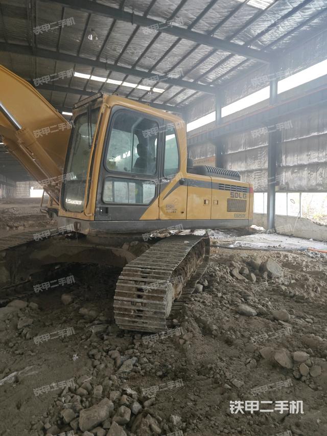 山東臨工E6250F挖掘機(jī)