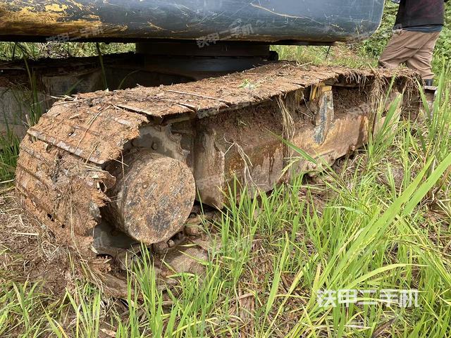 單側(cè)履帶整體（整機(jī)外觀）