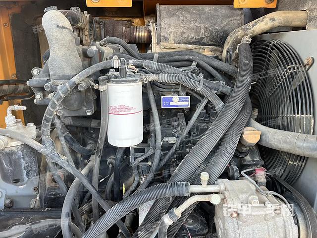 发动机整体俯视（整机外观）