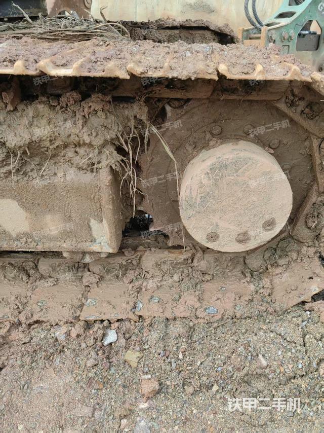 单侧履带整体（整机外观）