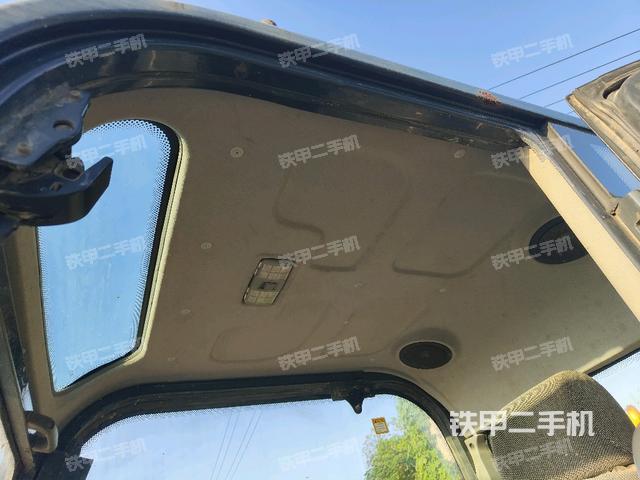 頂棚整體（駕駛室部分）