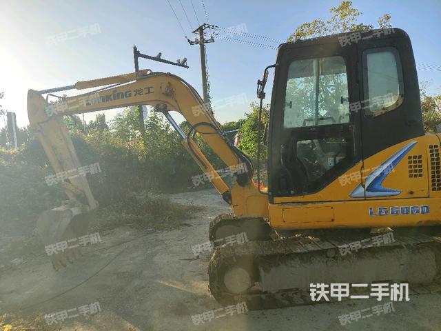 龙工LG6060挖掘机