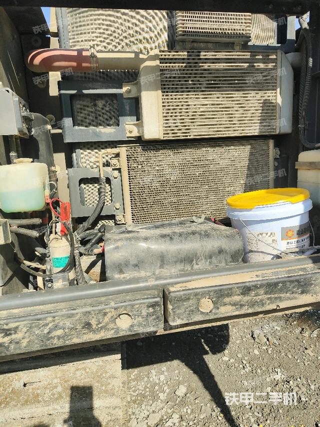 散热器正面（大件舱室）