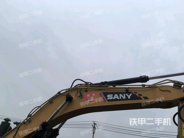 大臂整体 右侧（工作和回转装置）