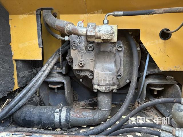 液压泵室（大件舱室）