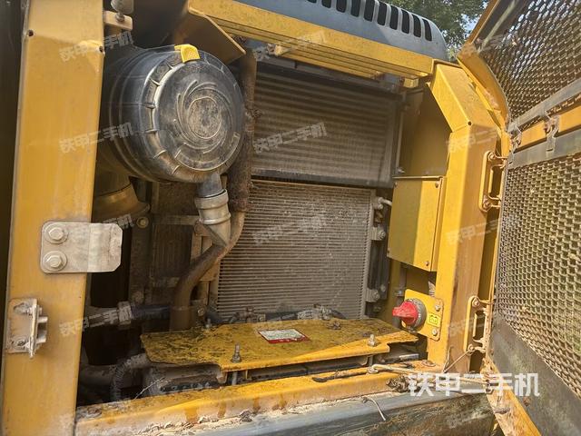 液压泵室（大件舱室）