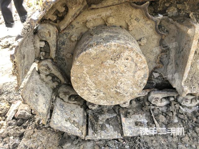 左驱动轮（行走机构）