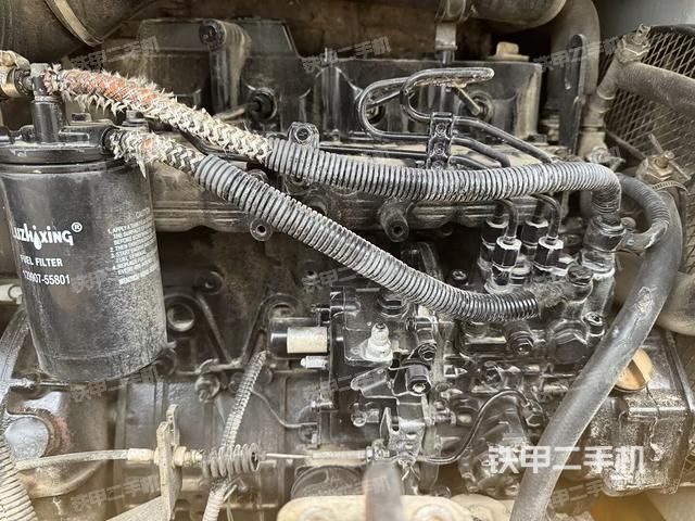 发动机整体俯视（整机外观）