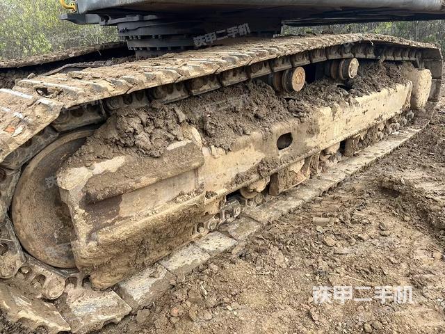 单侧履带整体（整机外观）