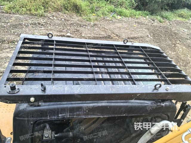 驾驶室顶部俯视（上车部件）