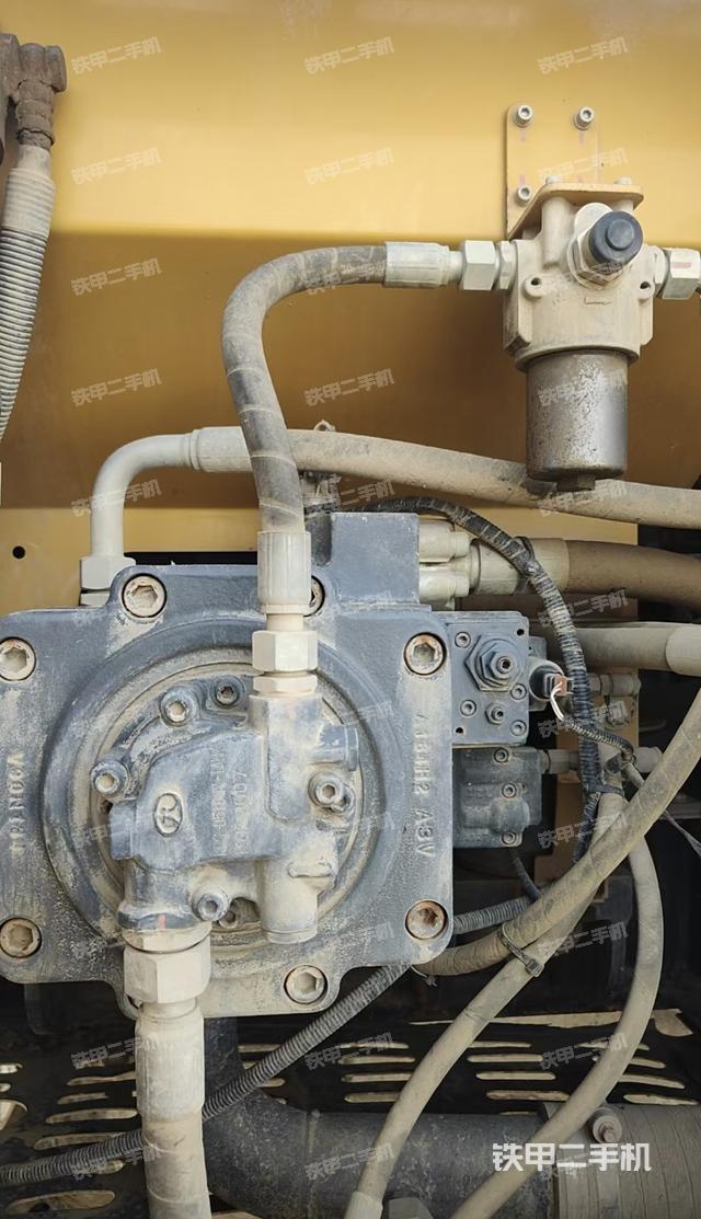 液壓泵室（大件艙室）