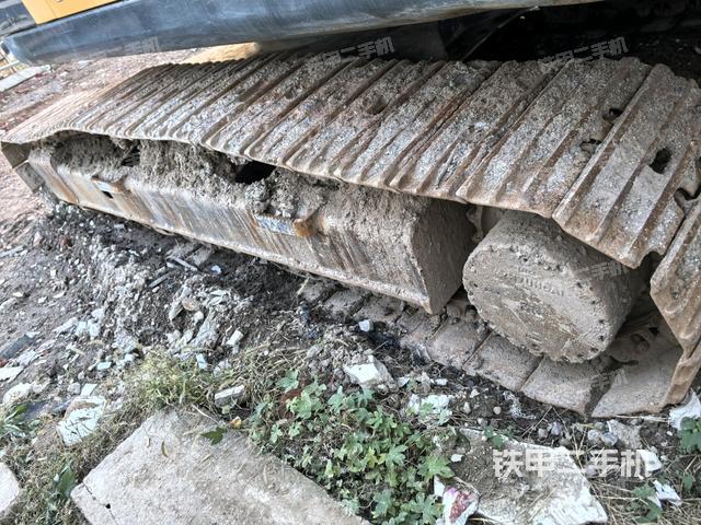 左导向轮（行走机构）