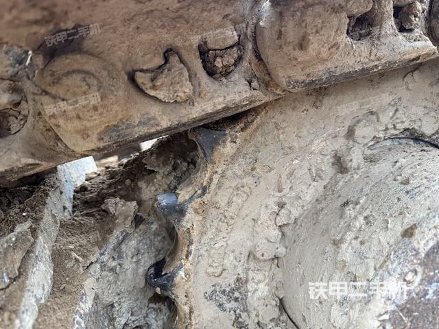 单侧履带整体（整机外观）