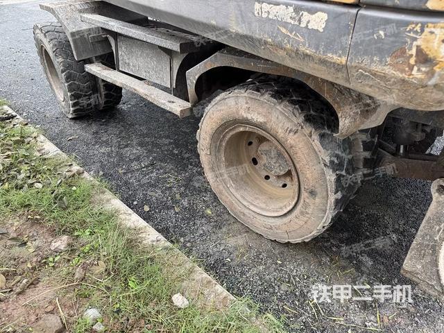 左侧履带整体 （行走机构）