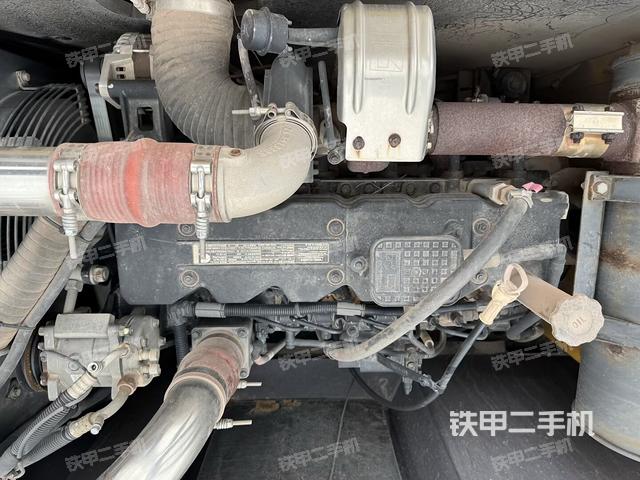 发动机室（上车部件）