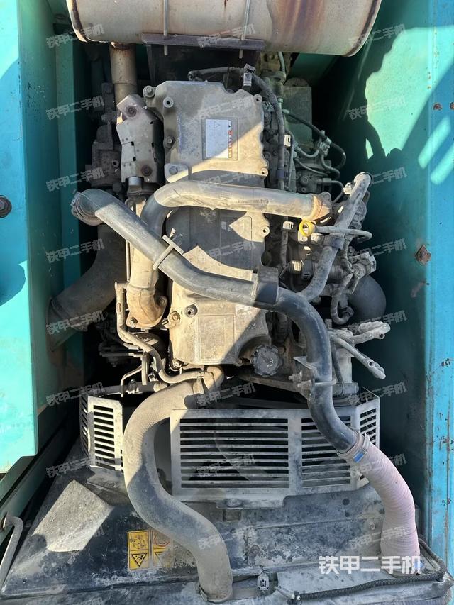 发动机整体俯视（整机外观）