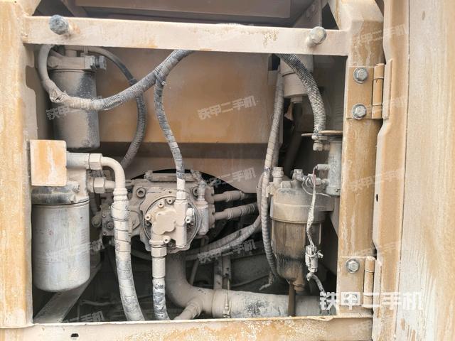 液压泵室（大件舱室）