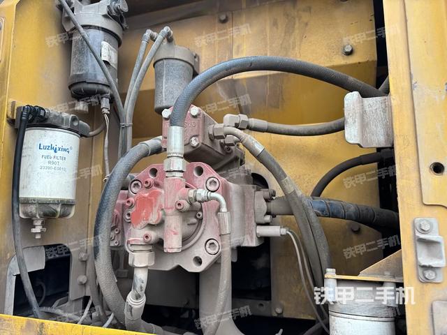 液压泵室（大件舱室）