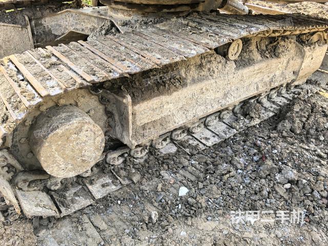 左侧履带整体 （行走机构）