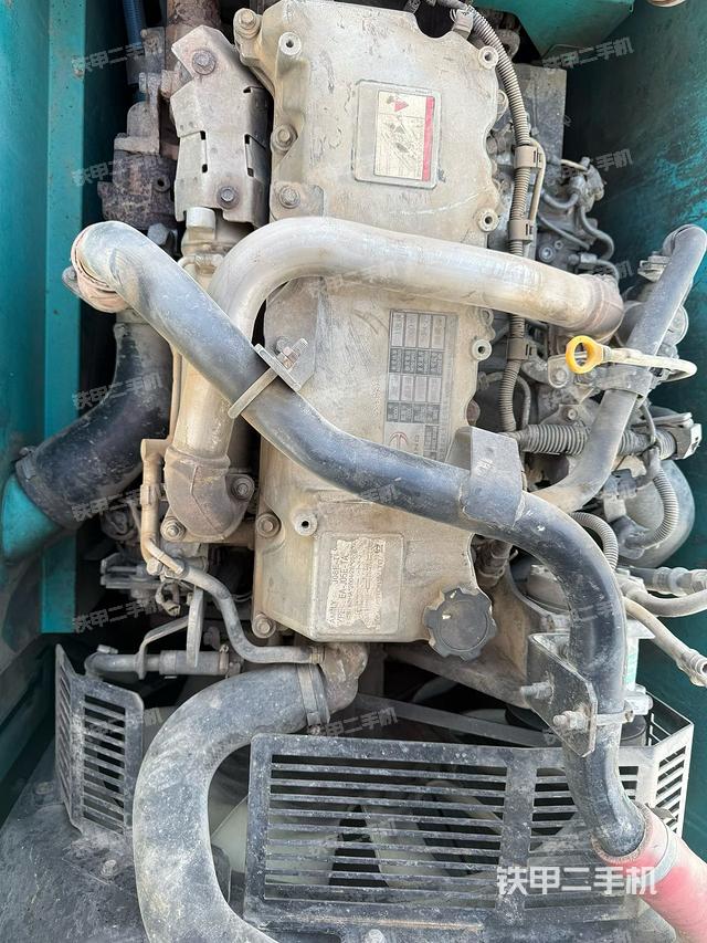 发动机整体俯视（整机外观）