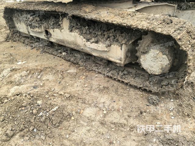 右侧行走马达盖板（行走机构）