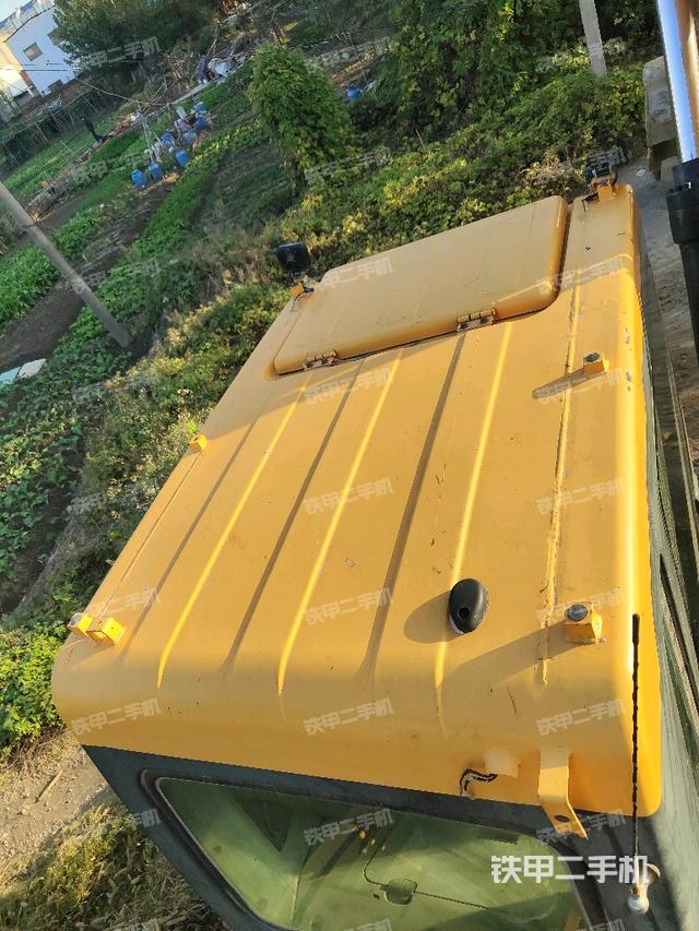 驾驶室顶部俯视（上车部件）