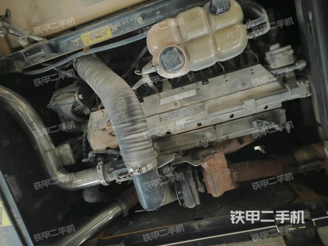 發(fā)動(dòng)機(jī)整體俯視（整機(jī)外觀）