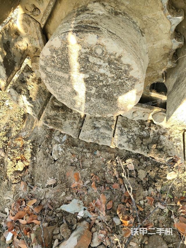 左驱动轮（行走机构）