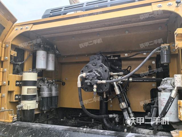 液压泵室（大件舱室）