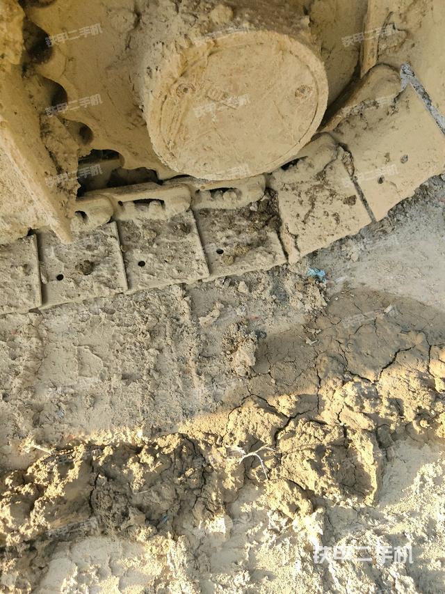 右側(cè)行走馬達(dá)蓋板（行走機(jī)構(gòu)）