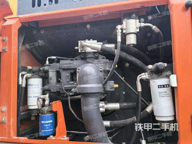 液压泵室（大件舱室）