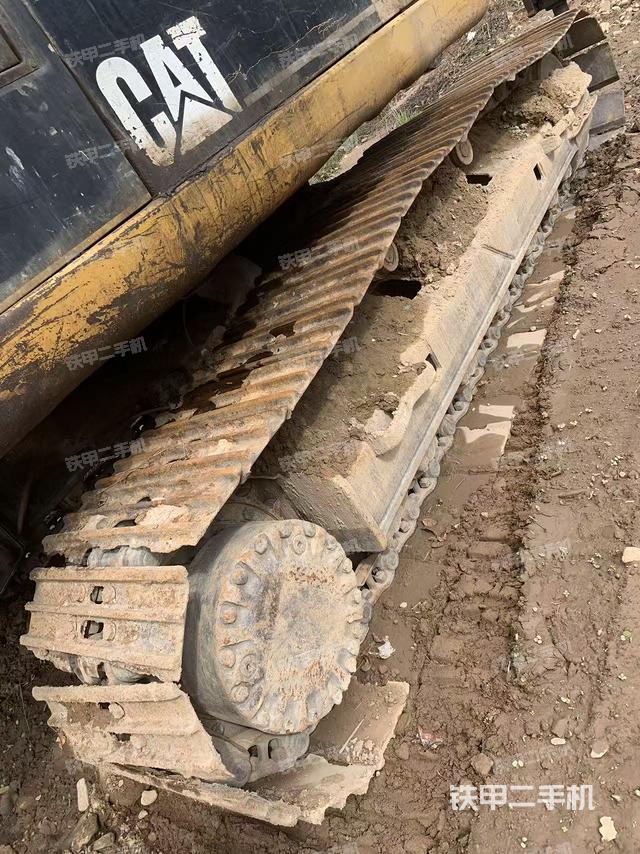 单侧履带整体（整机外观）