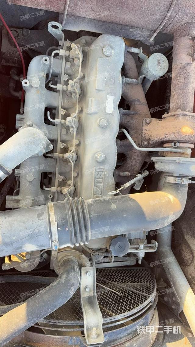 发动机整体俯视（整机外观）