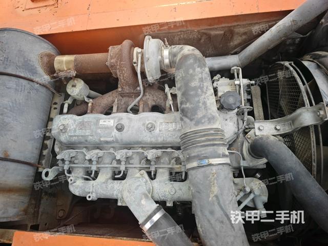 发动机整体俯视（整机外观）