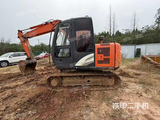 驾驶室整体（整机外观）