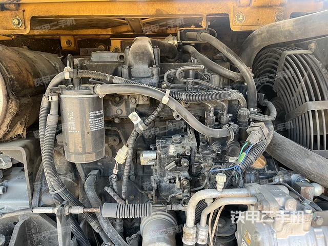 发动机整体俯视（整机外观）