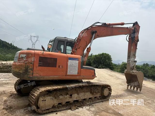日立ZX130H挖掘机